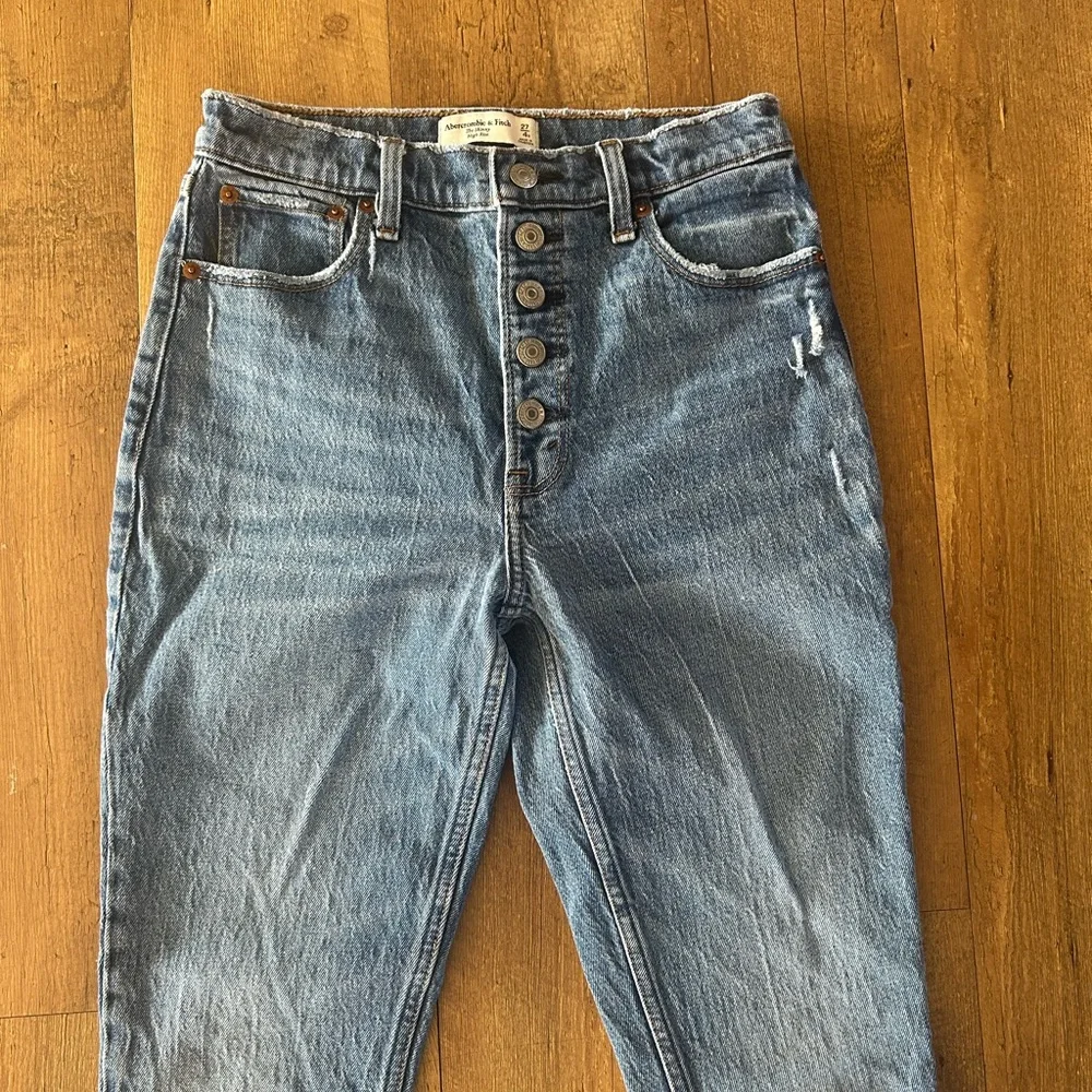 Abercrombie & Fitch High Rise Button Fly Skinny Jeans 27/4 Classic Medium Wash - Picture 3 of 12